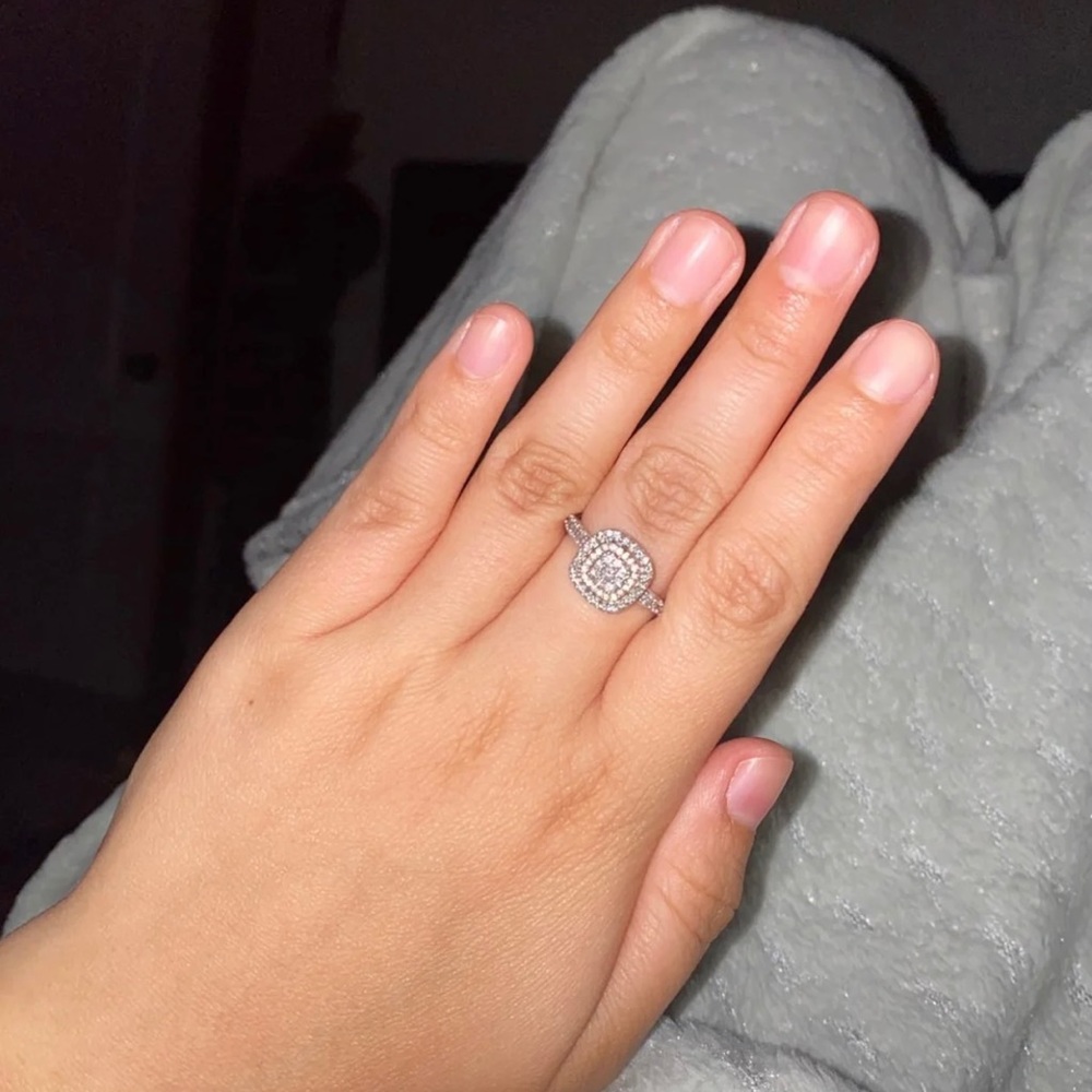 Diamond ring - Picture 7 of 8